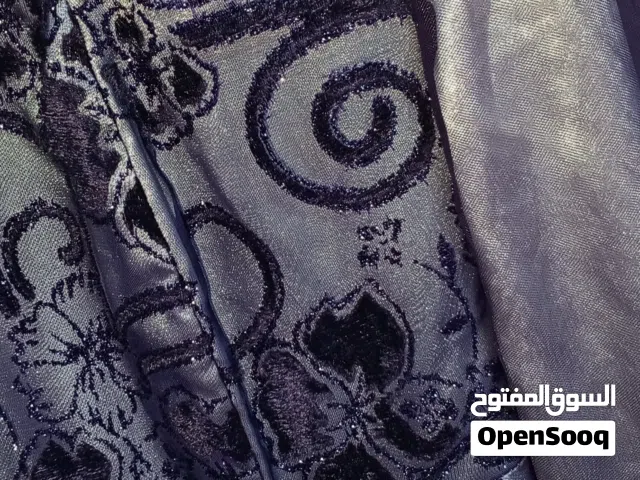 فستان مقاس لوزن 80 تقريبا ثقيل
