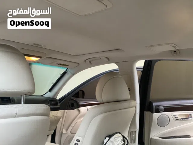 لكزس LS 460 2007 مستعملة بحالة جيدة مع مواصفات أمريكية وديكور داخلي أبيض