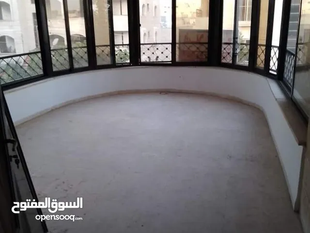 1000 m2 5 Bedrooms Villa for Sale in Amman Daheit Al Rasheed