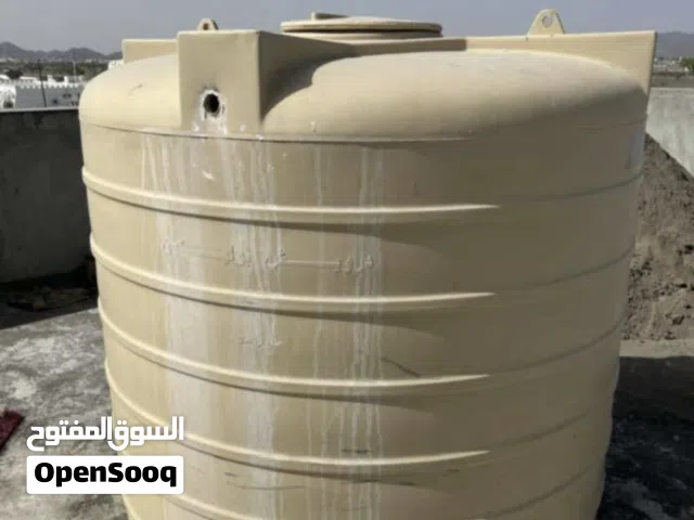 خزان مياه نضيف بدون عيوب 400 جالون