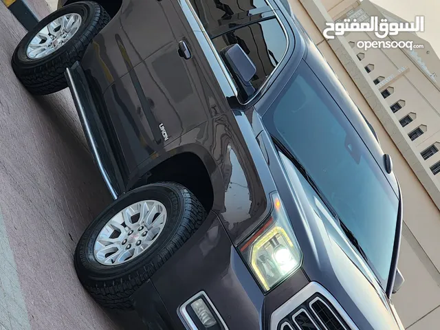 قمه في النظافه GMC Yukon SLT 2016 يوكن