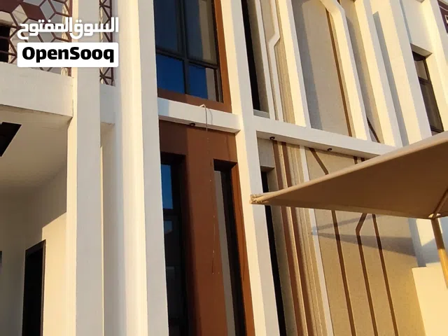 402 m2 5 Bedrooms Villa for Sale in Muscat Amerat