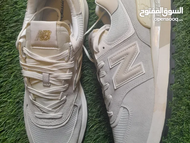 Size 45 New Balance Original Shoes
