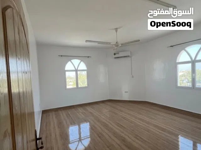 شقة للأيجار في الموالح الجنوبية المرحلة الرابعة في موقع ممييز (التأجير للعمانيين فقط)