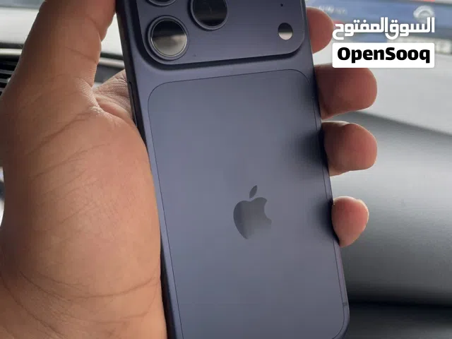 17 برو ماكس للبيع