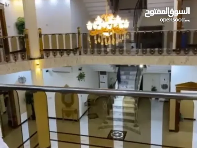 450 m2 Studio Townhouse for Sale in Basra Tannumah