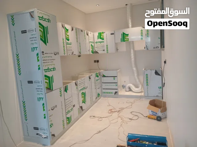 فني مطابخ الالمونيوم