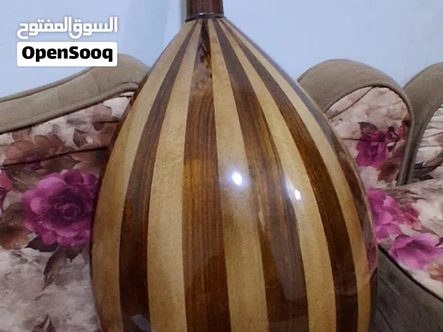 عود عربي للبيع مع ثلاث ريش