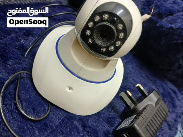 كاميرا مراقبة تشبك واي فاي
