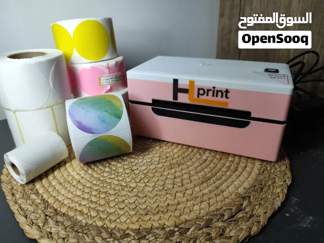 طابعة HL Print الحرارية المخصصة لطباعة الاستيكرات والباركود بجودة عالية وسرعة فائقة