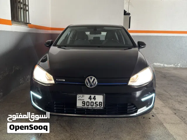 2016 فولكسفاغن جولف E-Golf