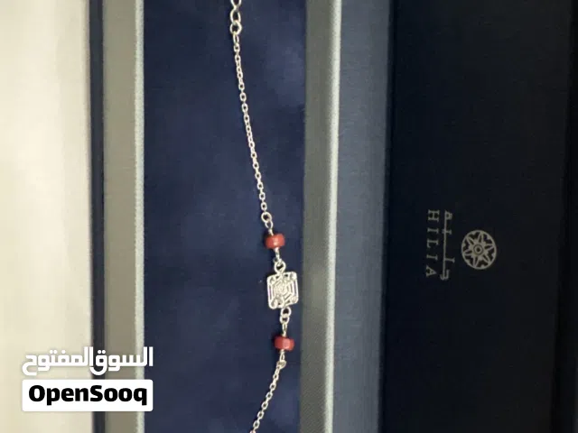 سلسال فضه اصلي جديد من حليه لم يتم استخدامه ابدا نظيف جدا