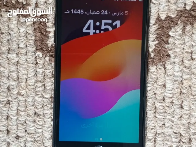 Apple iPhone SE 128 GB in Al Maya