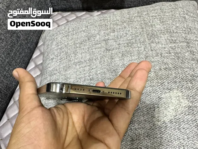 السلام عليكم ايفون 12 برو ماكس نضافه 100/100
