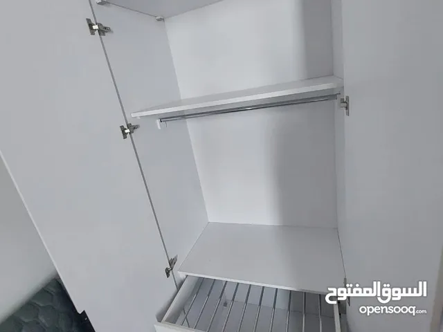 خزانه ابيض جديده