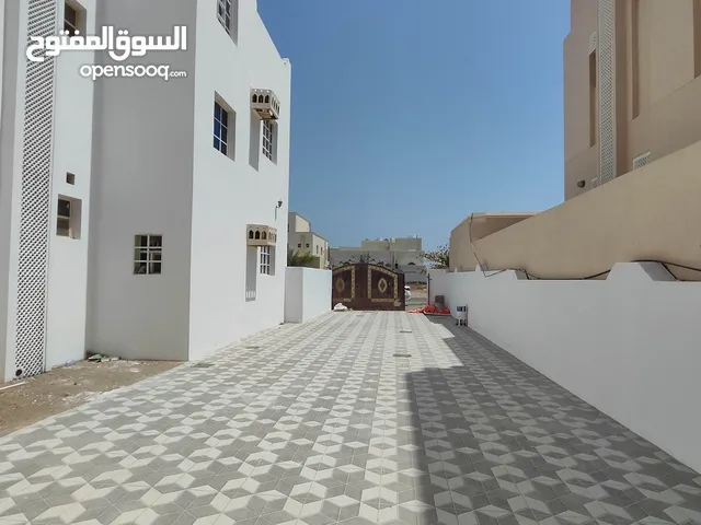 3 Floors Building for Sale in Muscat Al Maabilah