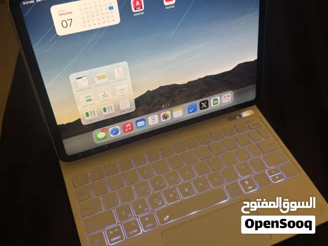 Apple iPad Pro 11 128 GB in Jazan