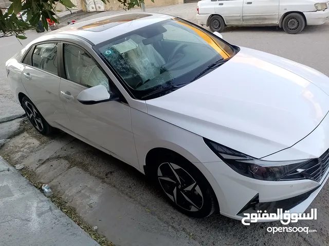 Used Hyundai Elantra in Baghdad