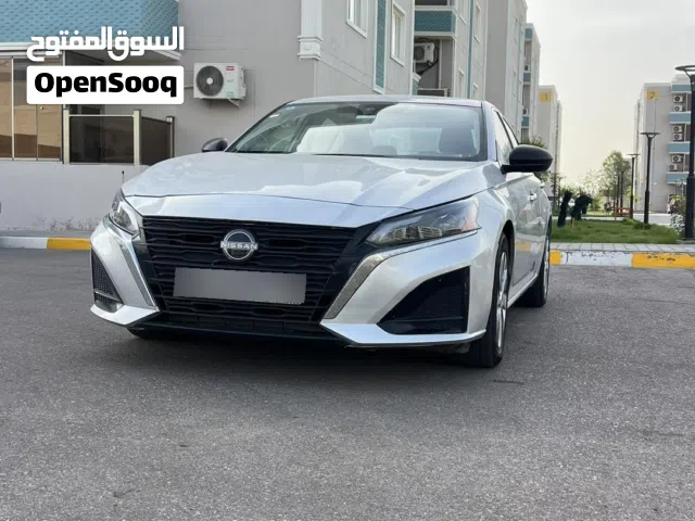 Used Nissan Altima in Basra