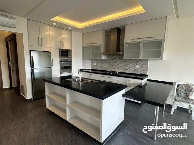 شقه للايجار فاخره في عبدون غير مفروشه مميزه جدا