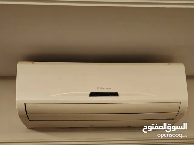 مكيف electrolux سعة 1 طن حامي بارد .. ليس انفيرتر بحال الجديد .. تبريد قوي و تدفئة قوية
