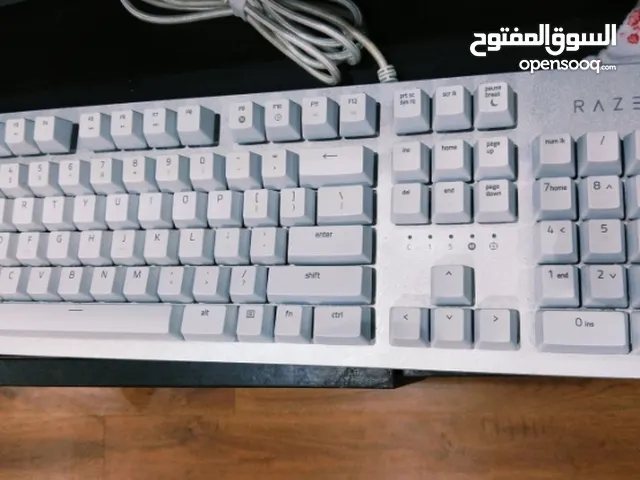 Razer Huntsman (Model: RZ03-0252)Opto-Mechanical Switches.white colour good condition