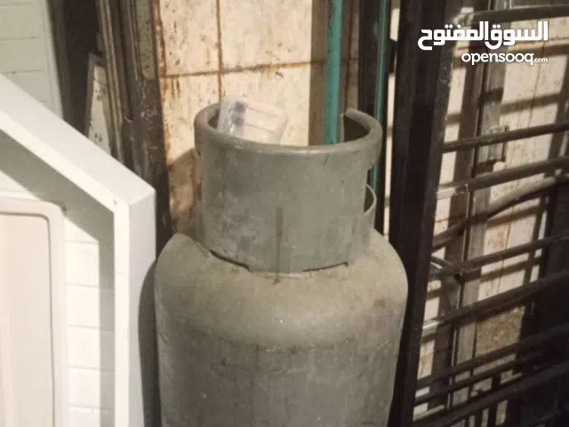 يوحد عدد 2 اسطوانة بوتجاز