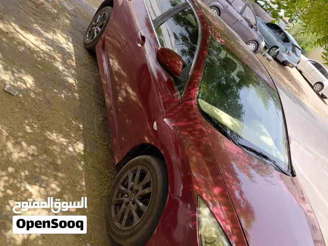2012 مازدا 6 Standard