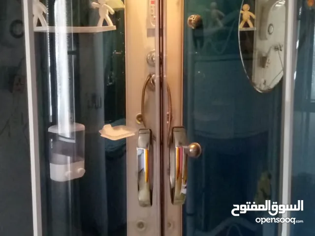 حمام جاهز نضيف مبي اي ضرر