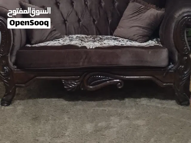 طقم كنب شبه جديد