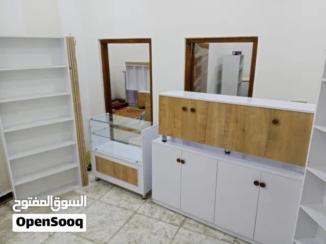 ديكور  صيدليه جديد غير مستعمل  السعر خاص