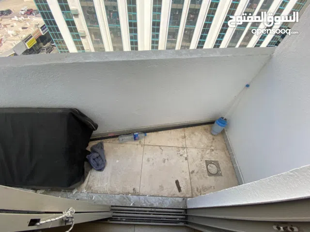 غرفه وصاله في ام الطرافه عقد عائلي او عذاب موقع مناسب بالقرب من جميع الخدمات والمواصلات