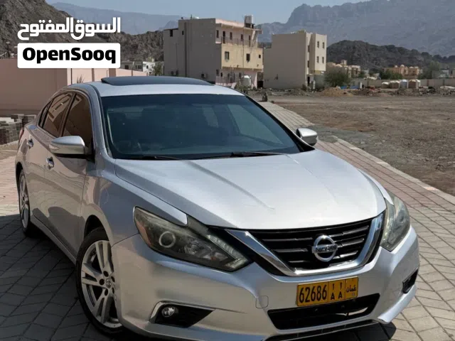 Used Nissan Altima in Muscat