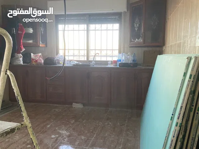 مطبخ كامل مع البطارية و الرخام