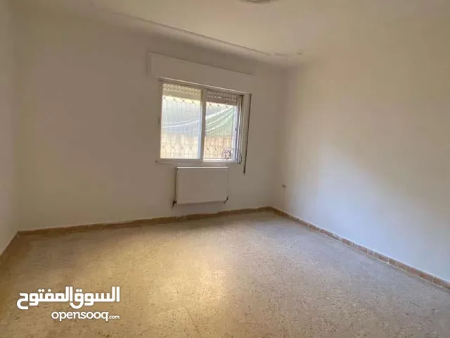 135 m2 3 Bedrooms Apartments for Rent in Amman Al Rawnaq