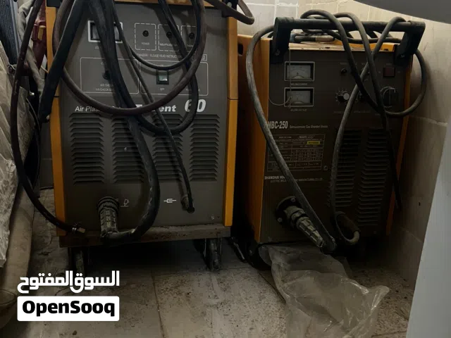 مكائن لحام حديد