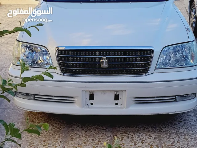 Used Toyota Crown in Basra