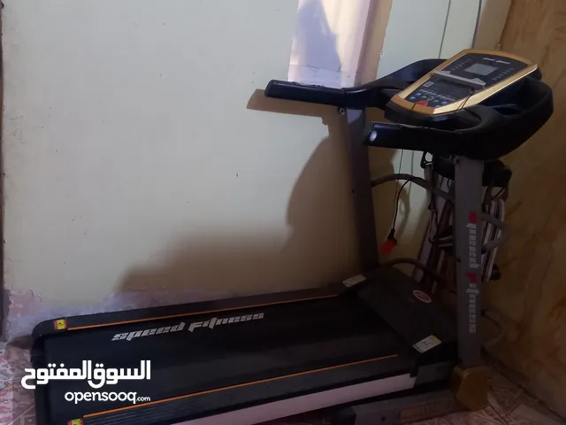 جهاز جري نظيف يحمل وزن 150كيلو