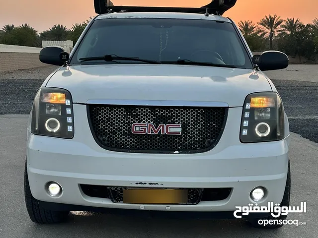 تم تخفيض السعر GMC يوكون xl دينالي 2008 OFF ROAD مجهز تجهيز كامل للرحلات والتخييم