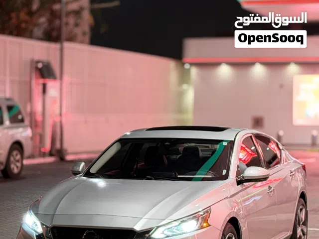 للبيع نيسان التيما 2019 SL ارباقات الوكالة