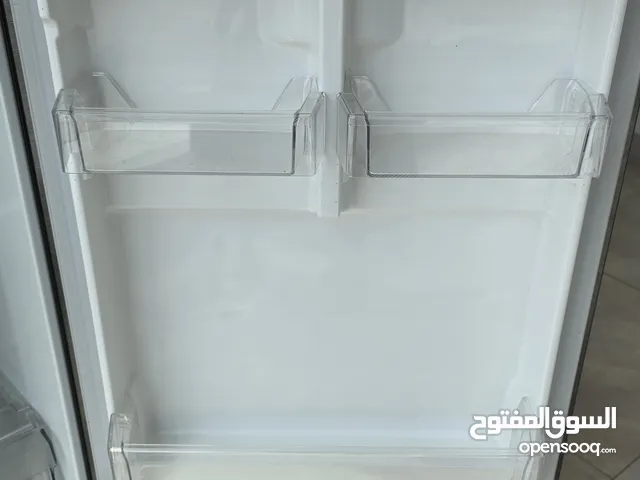 LG refrigerator Good condition