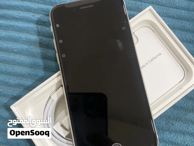ايفون  64GB SE
