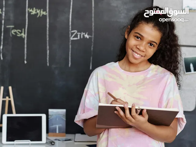 معلم رياضيات وفيزياء وكيمياء خبرة بالمناهج معلم رياضيات وفيزياء وكيمياء خبرة بالمناهج