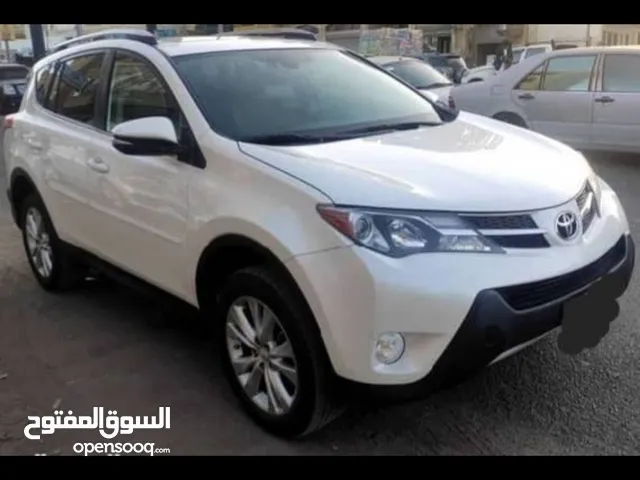 Toyota RAV 4 2015 in Sana'a