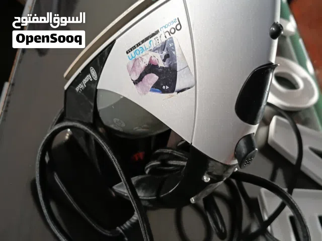 مكواة ممتازة استخدام بسيط جدا مع طاولة كوي للبيع