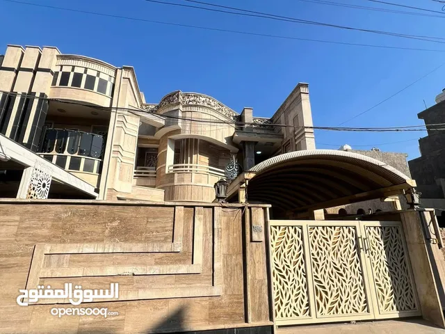 330 m2 5 Bedrooms Townhouse for Sale in Baghdad Saidiya