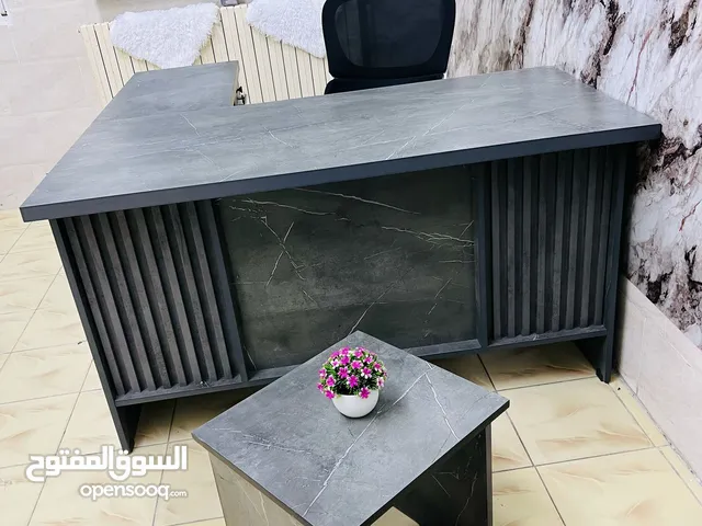 مكتب خشب لامينت 140-70 مع جانبية 3 ادراج طاولة وسط تفصيل بسعر المصنع جميع الموديلات والالوان