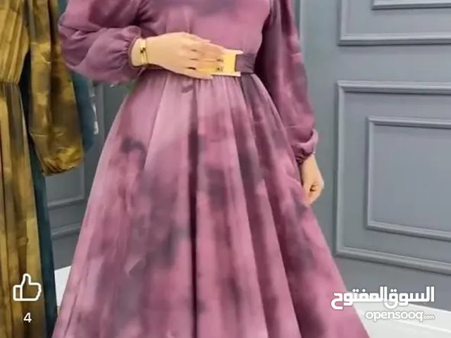 فستان شيفون مبطن مع حزام كبس  المقاسات 1.2 يلبس لحد 80