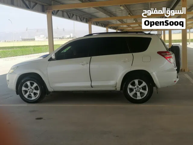 Used Toyota RAV 4 in Dhofar