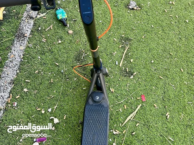 Trottinette électrique Ninebot F2 Plus